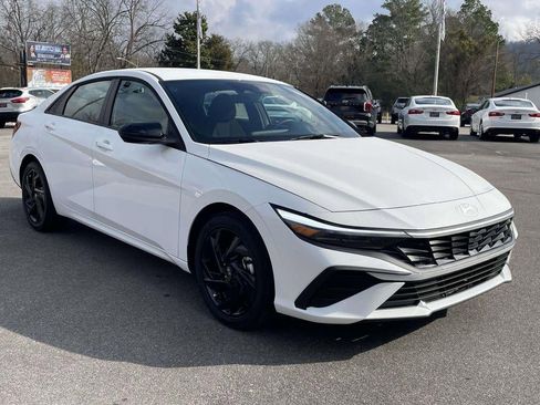 New 2026 Hyundai Elantra Sport image 22