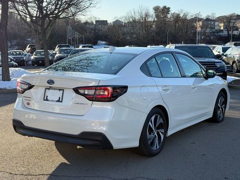 Used 2023 Subaru Legacy Premium image 4