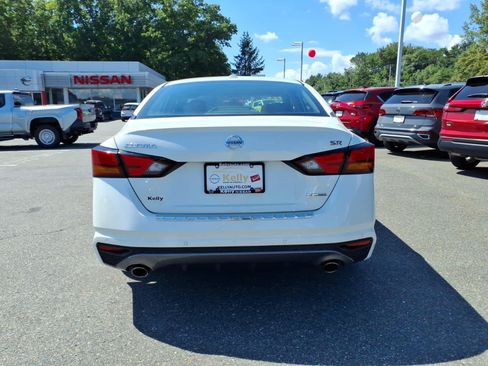 Certified 2022 Nissan Altima 2.0 SR FWD image 6