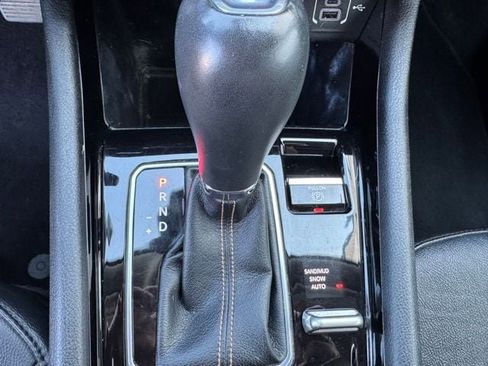 Used 2022 Jeep Compass Limited image 28