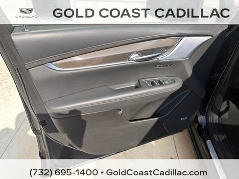 Certified 2024 Cadillac XT6 Sport w/ LPO, Onyx Lite Package AWD/4WD image 19