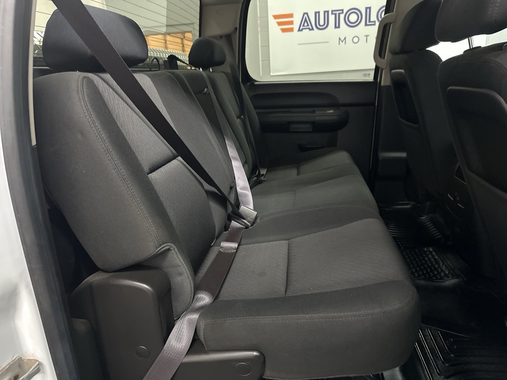 Used 2014 Chevrolet Silverado 2500 LT AWD/4WD image 32
