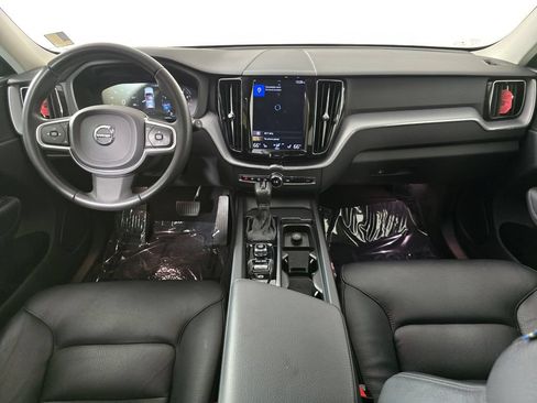 Used 2020 Volvo XC60 T5 Momentum w/ Protection Package AWD/4WD image 20