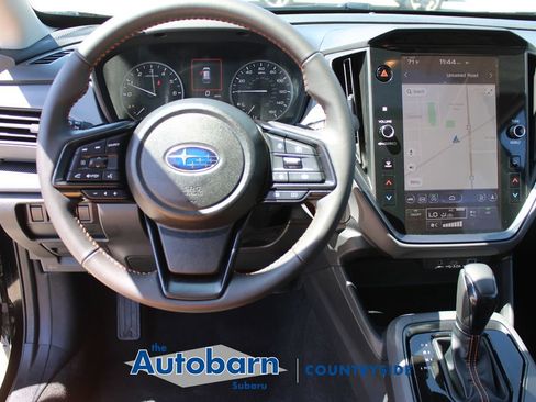 Used 2025 Subaru Crosstrek 2.5i Limited w/ Crosstrek Mirror Package AWD/4WD image 12