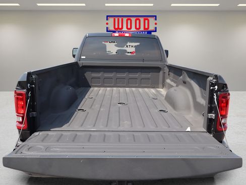 Used 2025 RAM 3500 Big Horn AWD/4WD image 25
