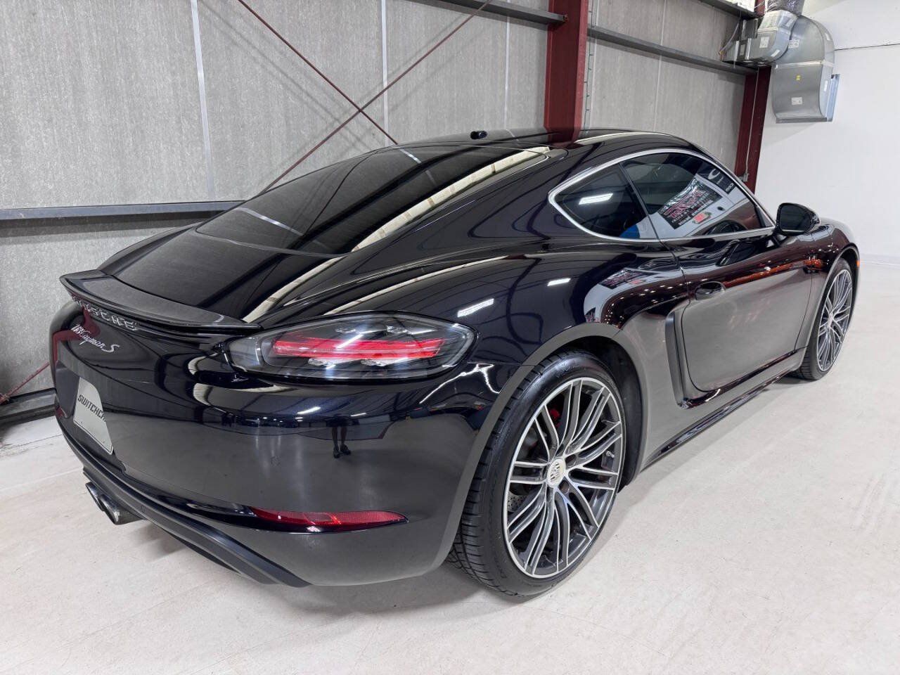 Used 2018 Porsche 718 Cayman S RWD image 27
