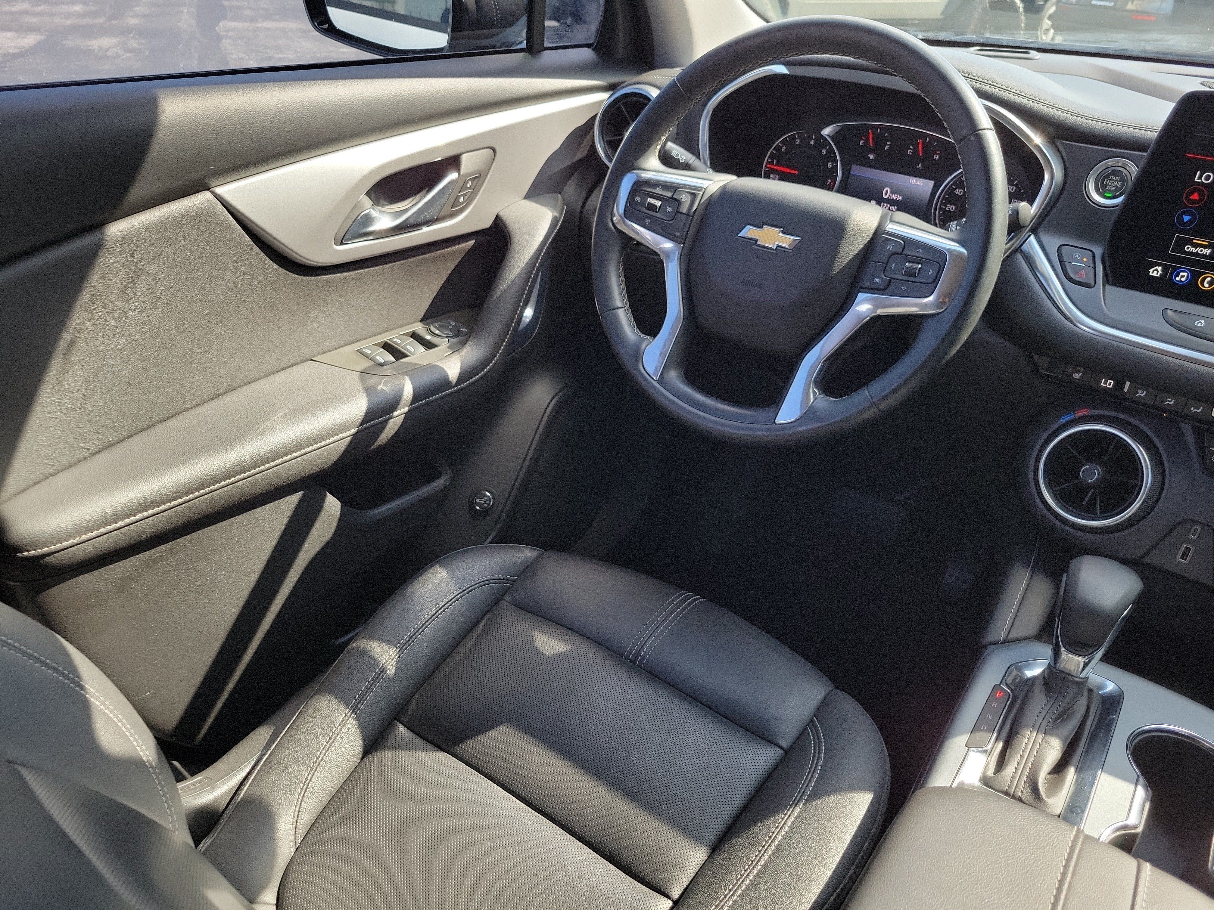 Used 2023 Chevrolet Blazer LT w/ Midnight/Sport Edition FWD image 26