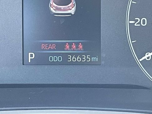 Used 2025 Toyota Corolla SE FWD image 22