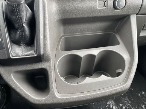 Used 2022 Ford Transit 350 XLT image 34