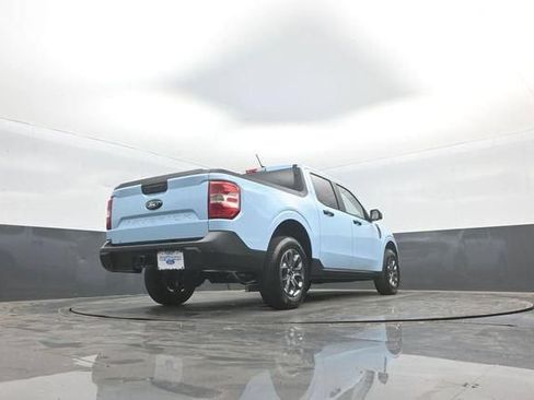 New 2026 Ford Maverick XLT w/ XLT Luxury Package FWD image 39