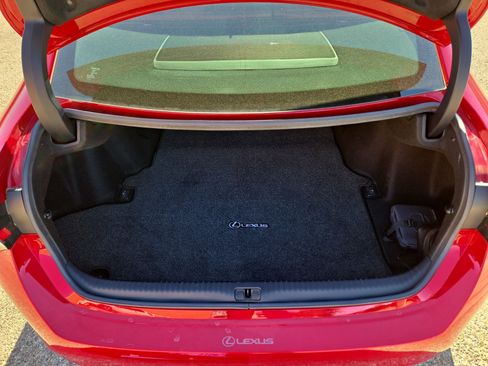 Certified 2020 Lexus RC 350 w/ Premium Package image 12