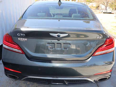 Used 2019 Genesis G70 3.3T Design image 9
