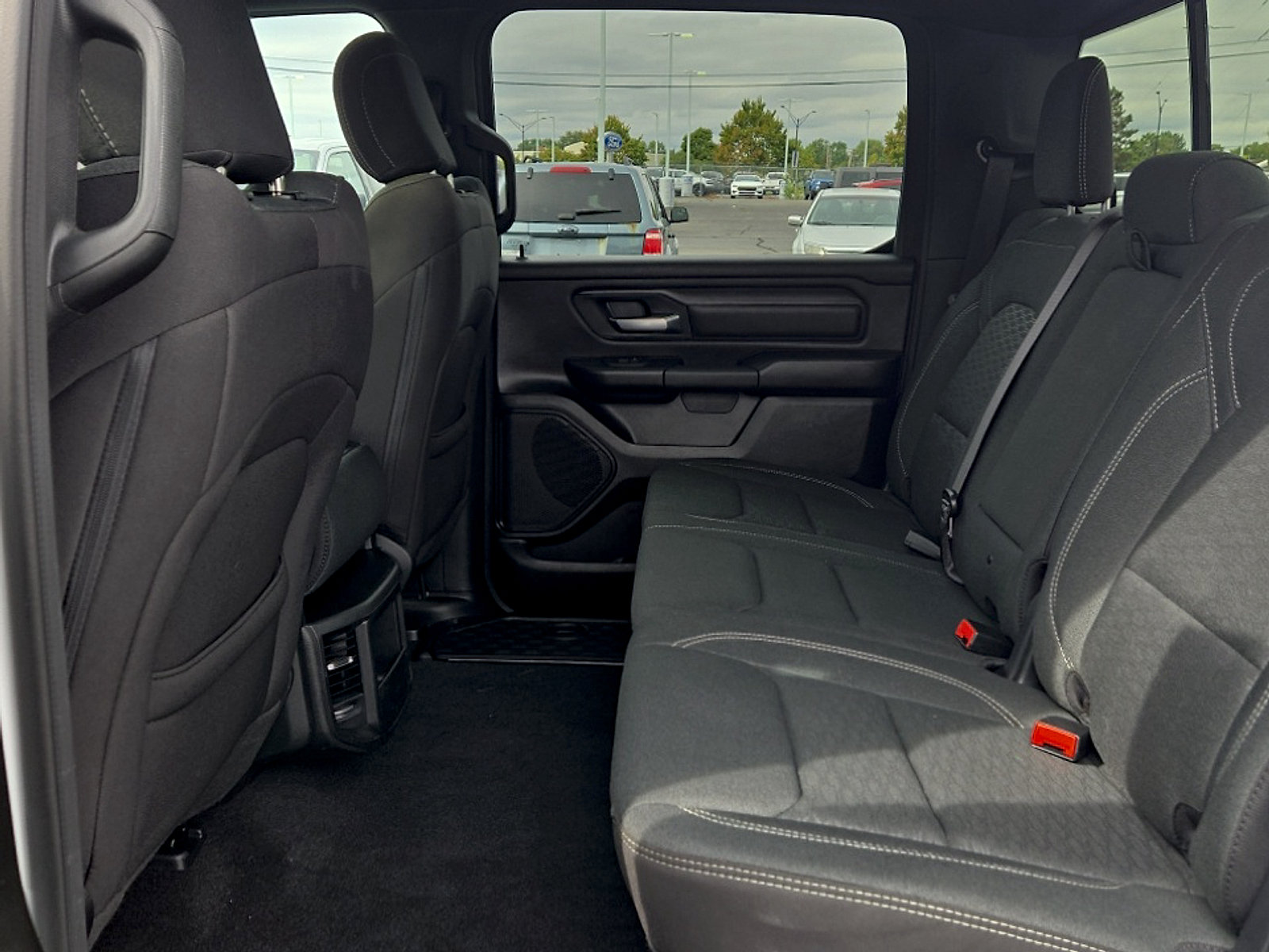Used 2025 RAM 1500 Tradesman w/ Night Edition AWD/4WD image 21