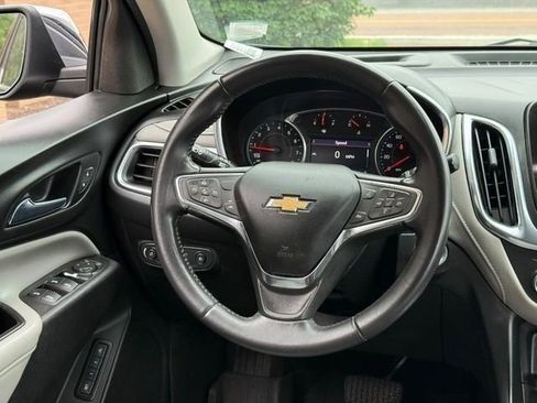 Used 2021 Chevrolet Equinox Premier FWD image 13
