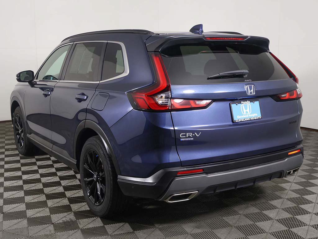 Used 2025 Honda CR-V Sport image 8