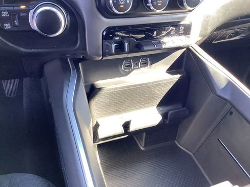 Used 2019 RAM 2500 Big Horn image 19