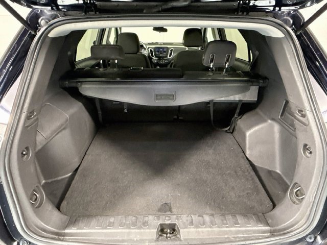 Used 2020 Chevrolet Equinox LT w/ LPO, Chrome Package FWD image 34