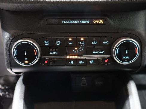 Used 2024 Ford Escape ST-Line image 31