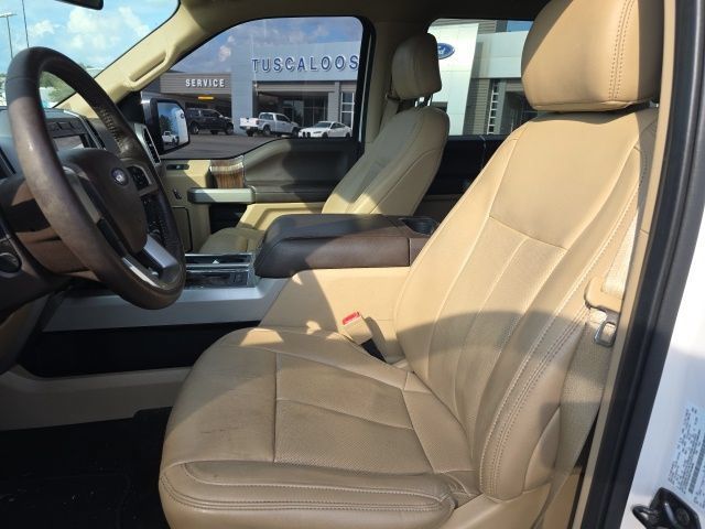 Used 2019 Ford F150 Lariat w/ Equipment Group 502A Luxury AWD/4WD image 9