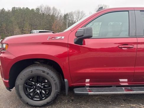 Used 2019 Chevrolet Silverado 1500 RST image 16