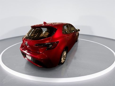 Used 2024 Toyota Corolla SE image 8