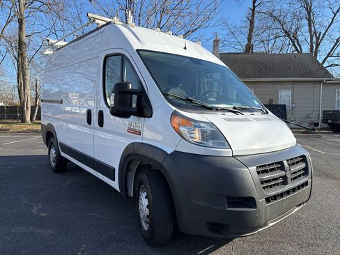 Used 2018 RAM ProMaster 2500 w/ Interior Convenience Group FWD image 4