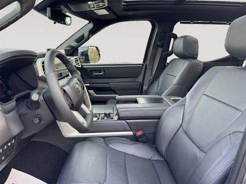 New 2025 Toyota Tundra Platinum image 9