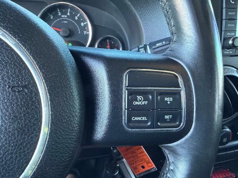 Used 2016 Jeep Wrangler Unlimited Sport image 27