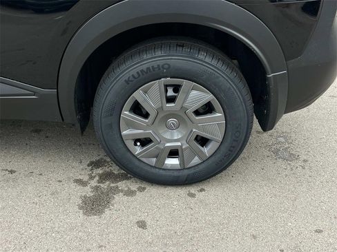 New 2026 Nissan Kicks S image 13