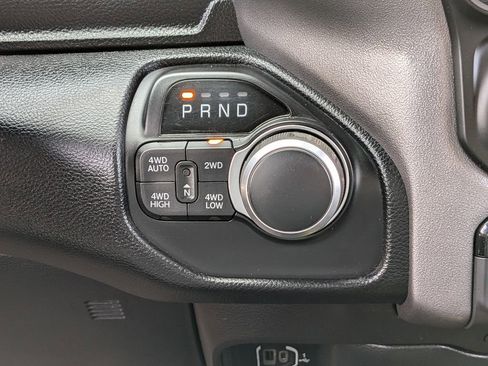 Used 2021 RAM 1500 Big Horn AWD/4WD image 35