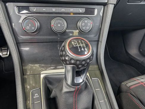 Used 2017 Volkswagen GTI Sport image 14