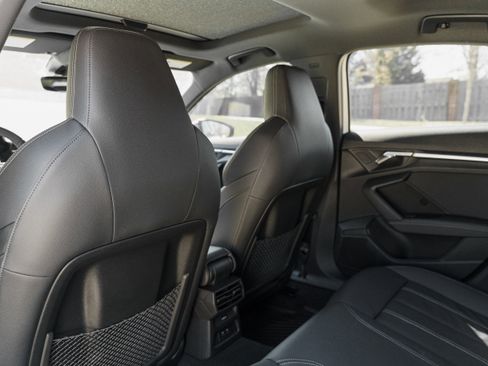 Used 2023 Audi S3 Premium w/ Convenience Package image 23