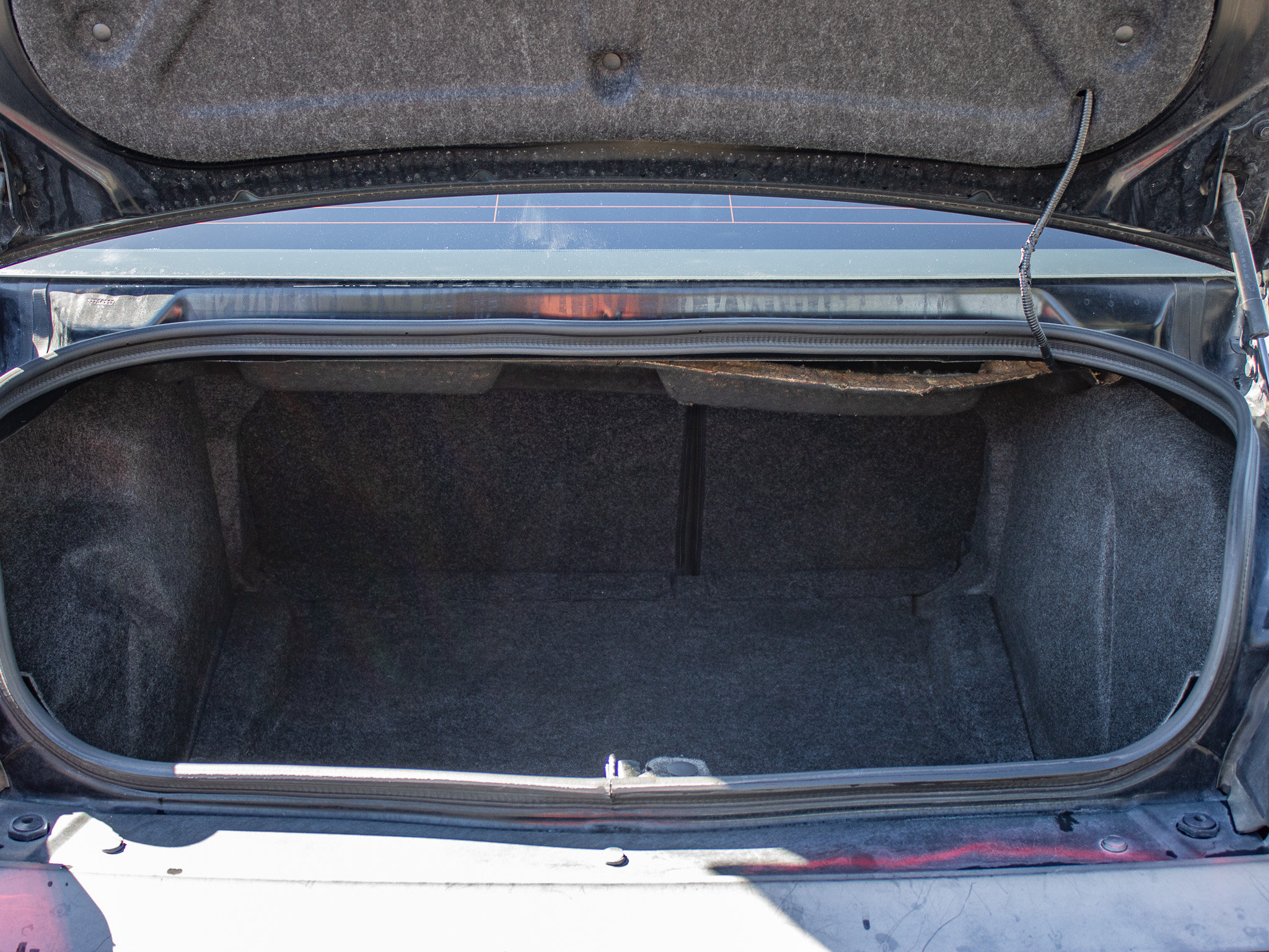 Used 2014 Dodge Challenger R/T RWD image 11