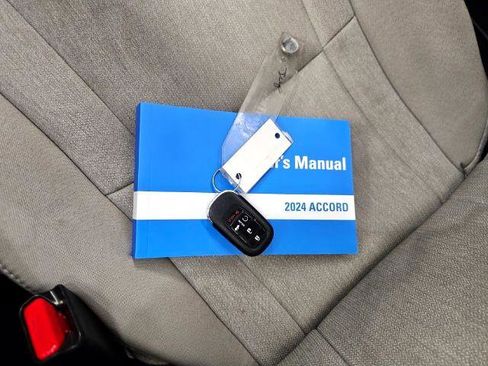 Used 2024 Honda Accord EX image 23