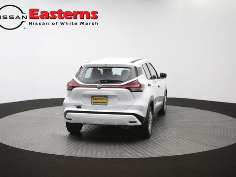 Used 2023 Nissan Kicks S FWD image 41