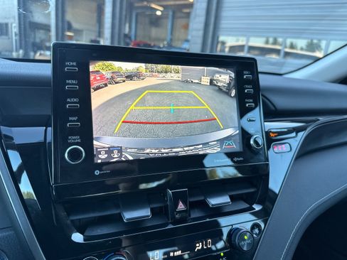 Used 2023 Toyota Camry XSE FWD image 29