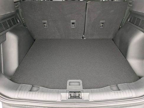 New 2025 Ford Escape ST-Line w/ Equipment Group 301A image 7