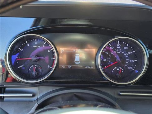 Used 2022 Kia Carnival SX image 18