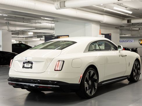 Certified 2024 Rolls-Royce Spectre w/ Spectre Launch Package AWD/4WD image 7