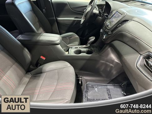 Used 2023 Chevrolet Equinox RS image 17