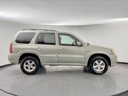 Used 2006 MAZDA Tribute s FWD image 9