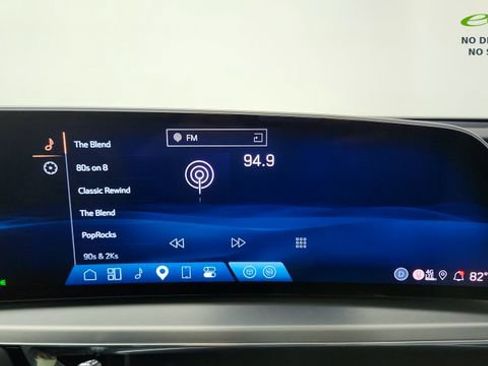 Used 2024 Cadillac Lyriq Luxury AWD/4WD image 48