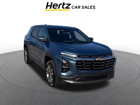 Used 2025 Chevrolet Equinox LT image 1