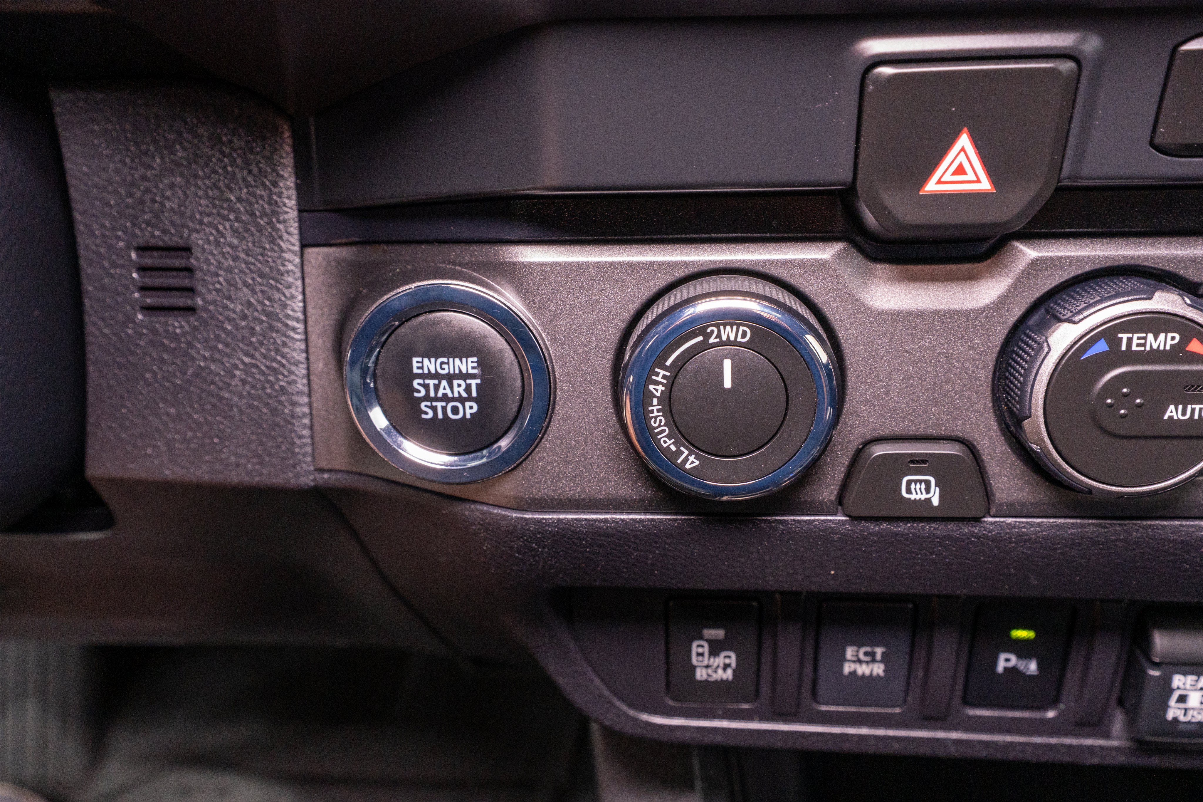 Used 2023 Toyota Tacoma TRD Sport w/ TRD Premium Sport Package AWD/4WD image 24