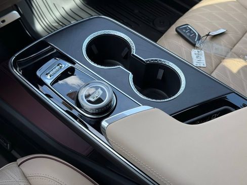 New 2026 Cadillac Lyriq Signature Luxury w/ Nappa Leather Package image 29