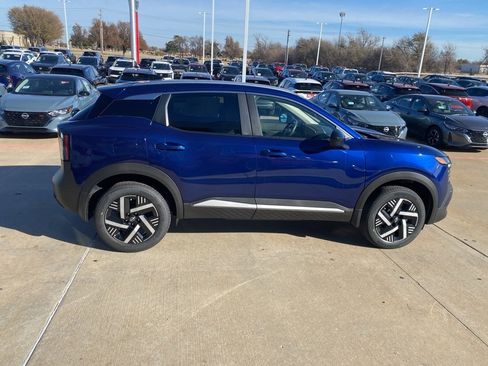 New 2026 Nissan Kicks SV w/ SV Premium Package image 6