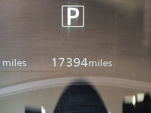 Used 2023 Nissan Kicks SR w/ Interior Electronics Package image 18