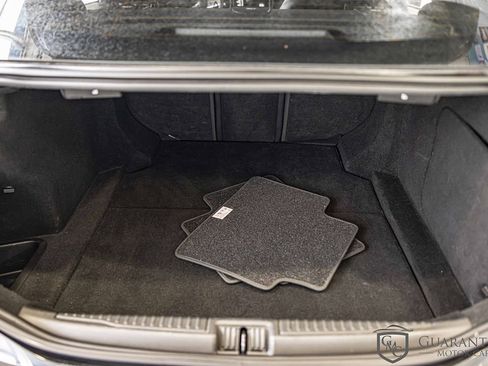 Used 2018 Alfa Romeo Giulia AWD image 17