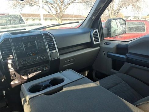 Used 2018 Ford F150 XLT image 12