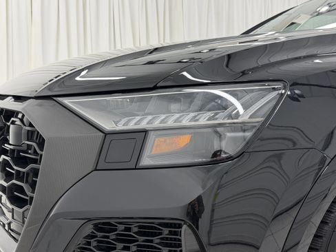 Used 2024 Audi RS Q8 4.0T image 17